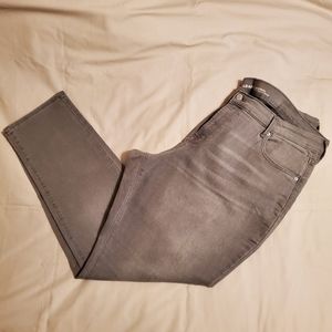 Old Navy Original Mid- Rise Skinny Jeans 18R